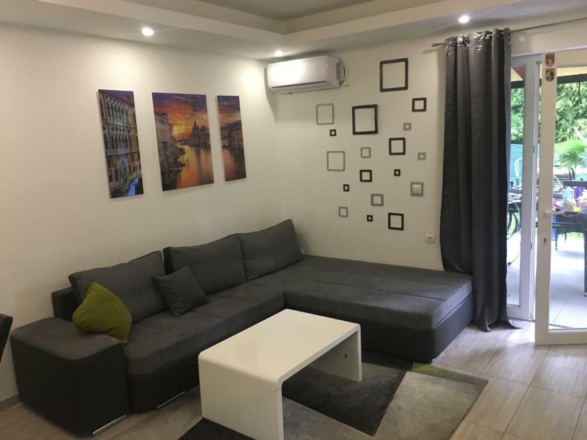 Ana Apartments Opatija Buitenkant foto